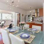 Casa Zorana-alba *