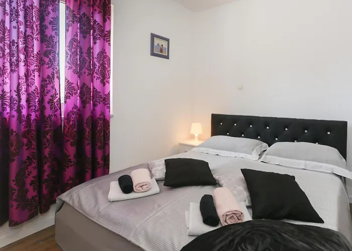 Casa Zorana-alba 公寓