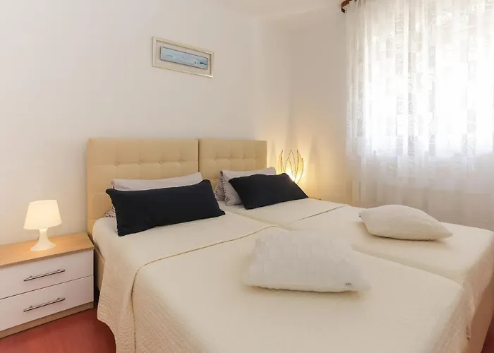 Casa Zorana-alba 公寓 *