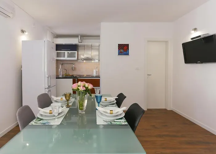 Casa Zorana-alba 公寓